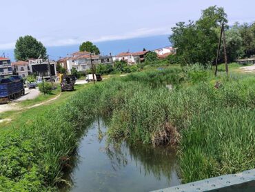 Τρίκαλα: Εικόνες παραμέλησης στον Αγιαμονιώτη (ΦΩΤΟ)
