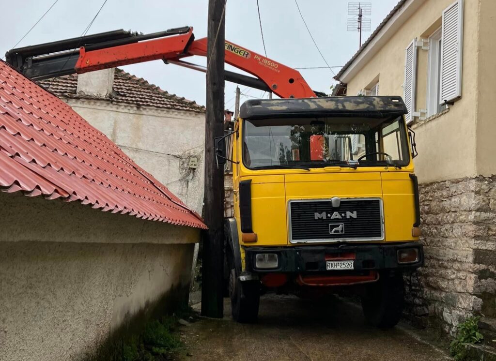 Πιλότος ο Τσόλας φτάνει στα στενά των Στουρναρέικων (ΦΩΤΟ)