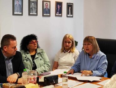 «Έξω φρενών» η Πρόεδρος του Ιατρικού Συλλόγου Τρικάλων (VIDEO)