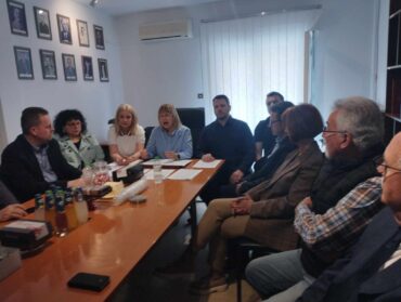 Κλειστά παραμένουν τα εργαστηριακά ιατρεία στα Τρίκαλα