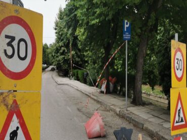 Έργα ανάπλασης στην Όθωνος - Κλείνει η οδός