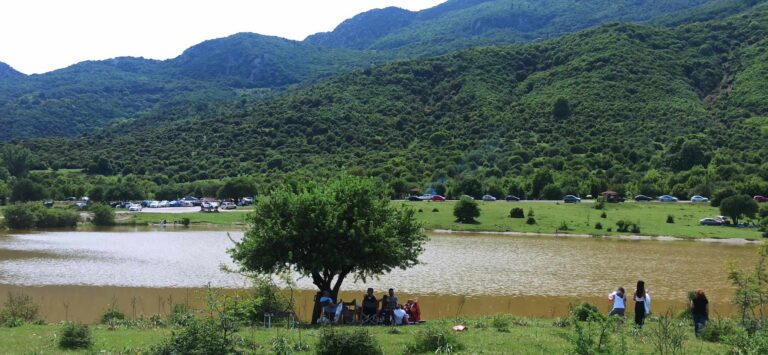 Έπιασαν τον Μάη οι Τρικαλινοί