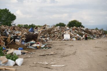 Βραδυφλεγής βόμβα οι "χωματερές" του Ντάνιελ στον νομό Τρικάλων