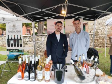 Οι νεαροί επιχειρηματίες που ξετρέλαναν τις Τρικαλινές (ΦΩΤΟ)