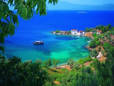 Κρυμμένος παράδεισος στη Θεσσαλία - Πίνεις, τρως και κοιμάσαι με 15 ευρώ (ΦΩΤΟ+VIDEO)