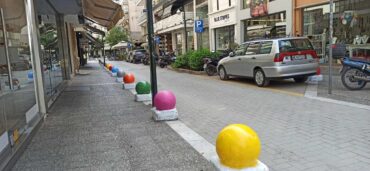 Μπήκε χρώμα στον εμπορικό δρόμο των Τρικάλων (ΦΩΤΟ)