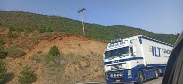 Πόσες νταλίκες αντέχει η παλιά Εθνική Καλαμπάκας – Ιωαννίνων; (ΦΩΤΟ)