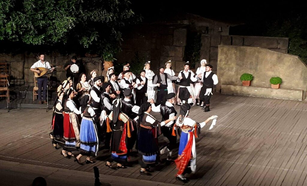 ΕΛΟΚ: Τελετή λήξης παραδοσιακών χορευτικών τμημάτων