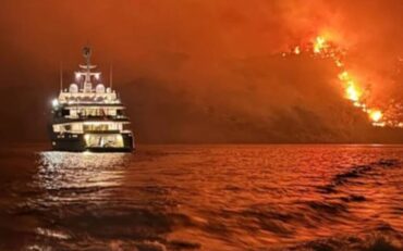 Κάηκαν 300 στρέμματα από την φωτιά στην Ύδρα