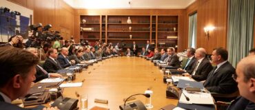 Εσπευσμένα στις 11:30 ανακοινώνεται ο ανασχηματισμός της κυβέρνησης