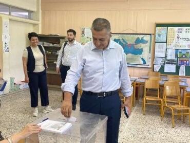 «Ένα μέρος του κόσμου λειτουργεί τιμωρητικά και αυτό θα οδηγήσει σε νέο αδιέξοδο» - Ψήφισε ο Κουρέτας (ΦΩΤΟ+VIDEO)