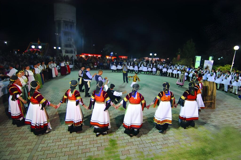 Σήμερα χορεύουν «οι Θεριστάδες» στην Φανερωμένη