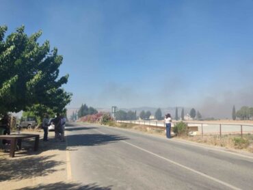 Ανεξέλεγκτη πυρκαγιά στην Πάφο - Εκκενώθηκαν χωριά (ΦΩΤΟ+VIDEO)