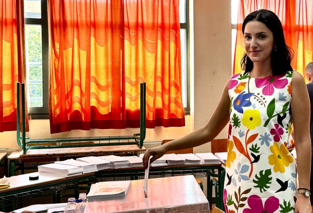 Άσκησε το εκλογικό της δικαίωμα η Ελευθερία Τζανακούλη