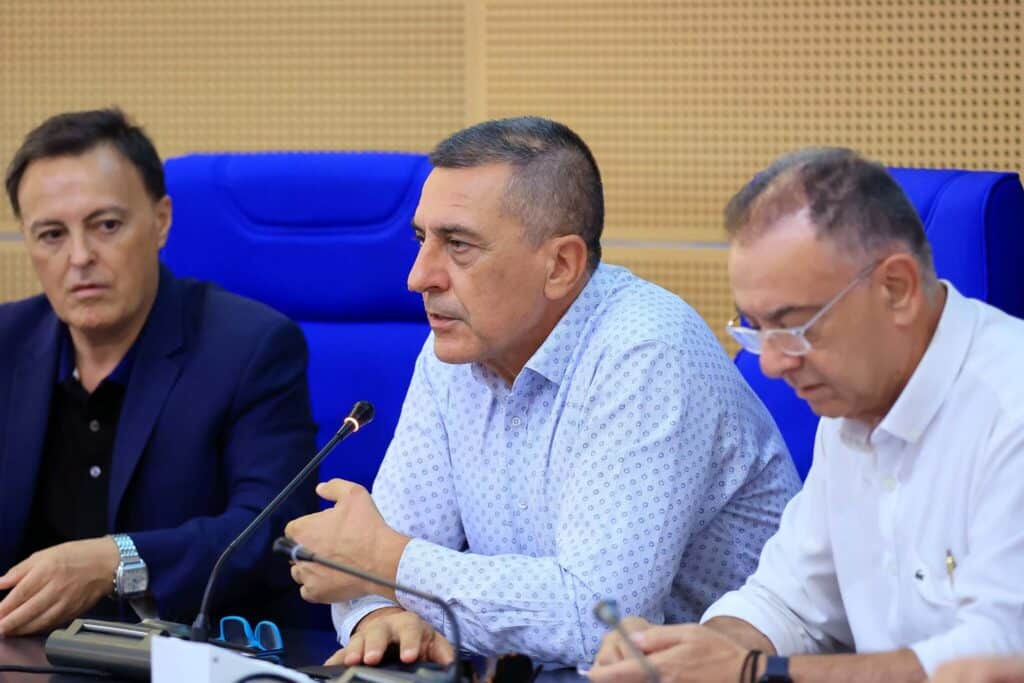 Με εντατικούς ρυθμούς συνεχίζονται οι έλεγχοι για την εξάλειψη της πανώλης στα μηρυκαστικά