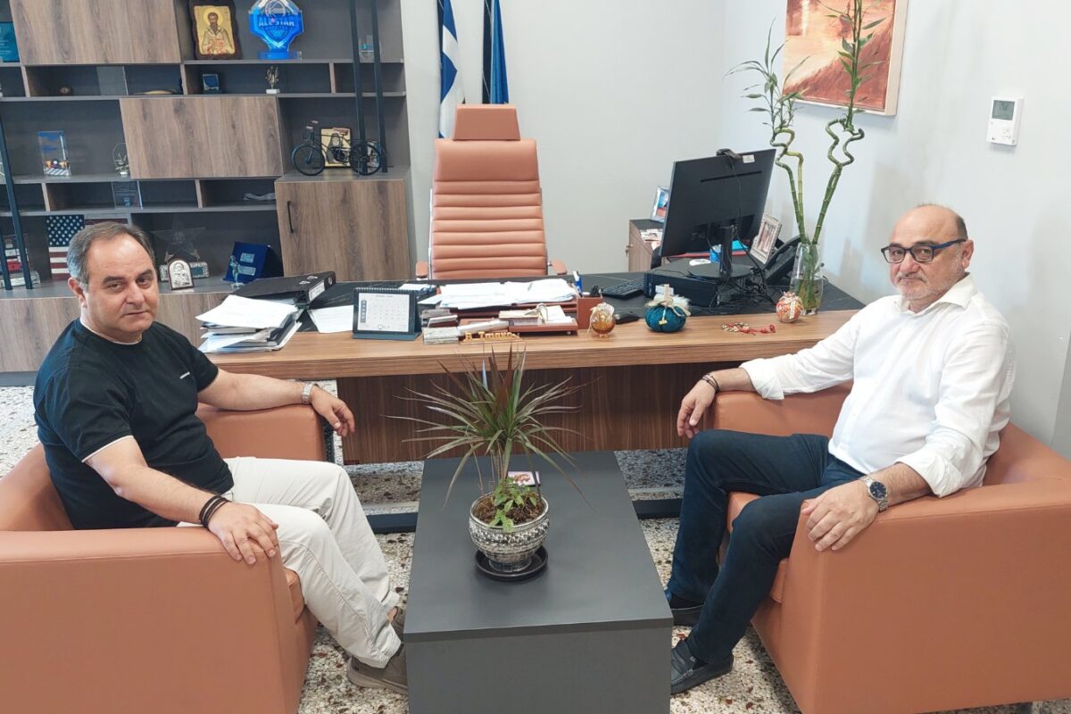 Συνάντηση Αριστοτέλη Σπάνια με τον δήμαρχο Καρδίτσας για κρίσιμα ζητήματα του Δήμου