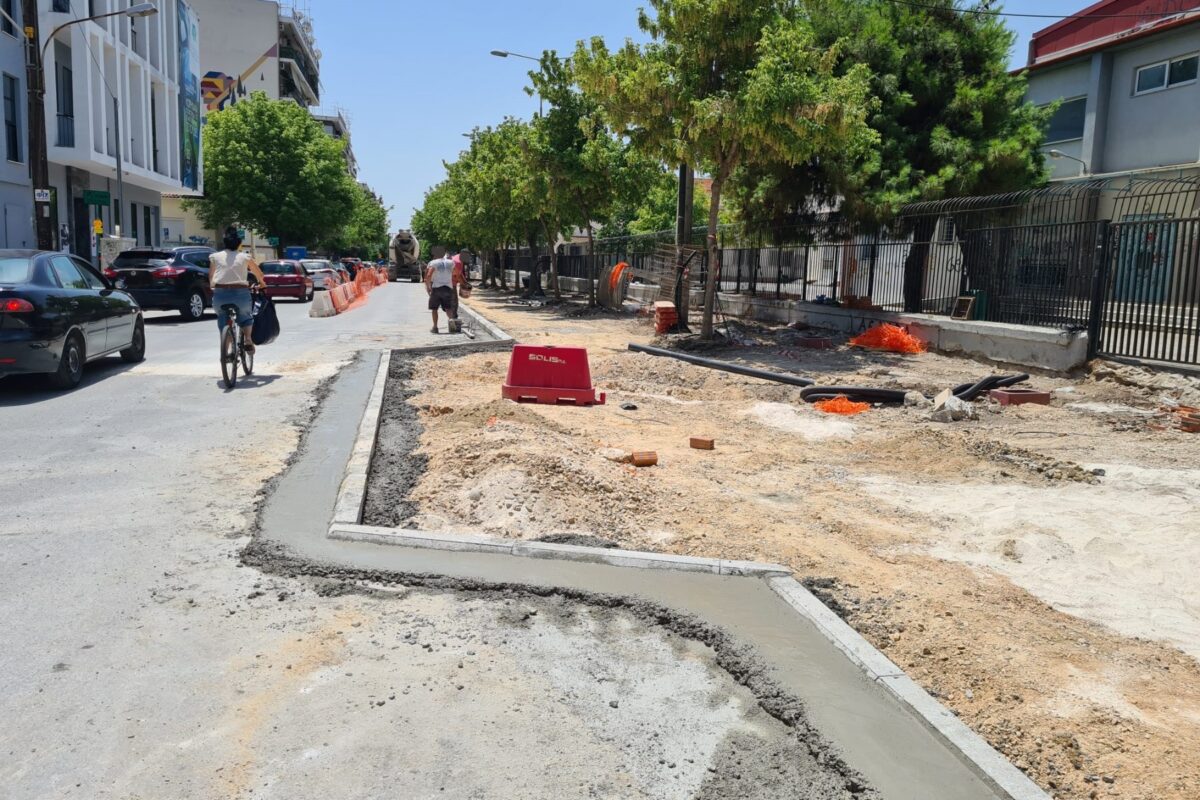 Λάρισα: Συνεχίζονται, σε νέο τμήμα, τα έργα στην Ανθίμου Γαζή