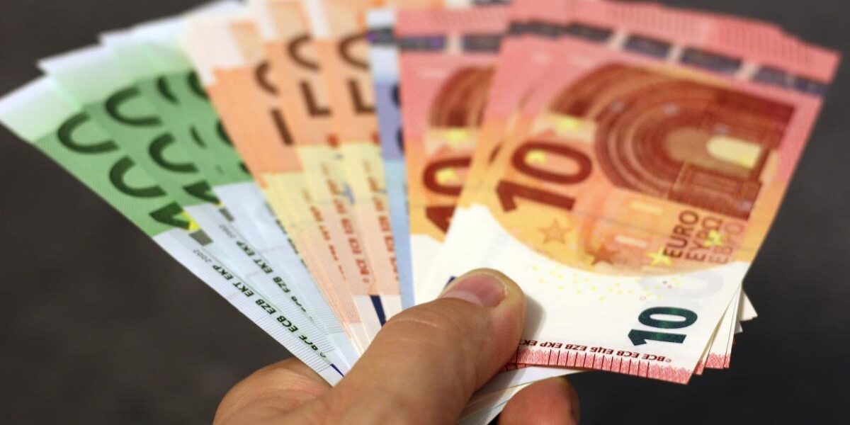 Πληρωμές από e-ΕΦΚΑ και ΔΥΠΑ για την περίοδο 22-26 Ιουλίου
