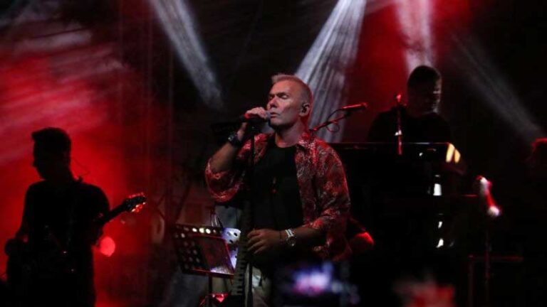 «Μάγεψε» την Καλαμπάκα ο Στέλιος Ρόκκος