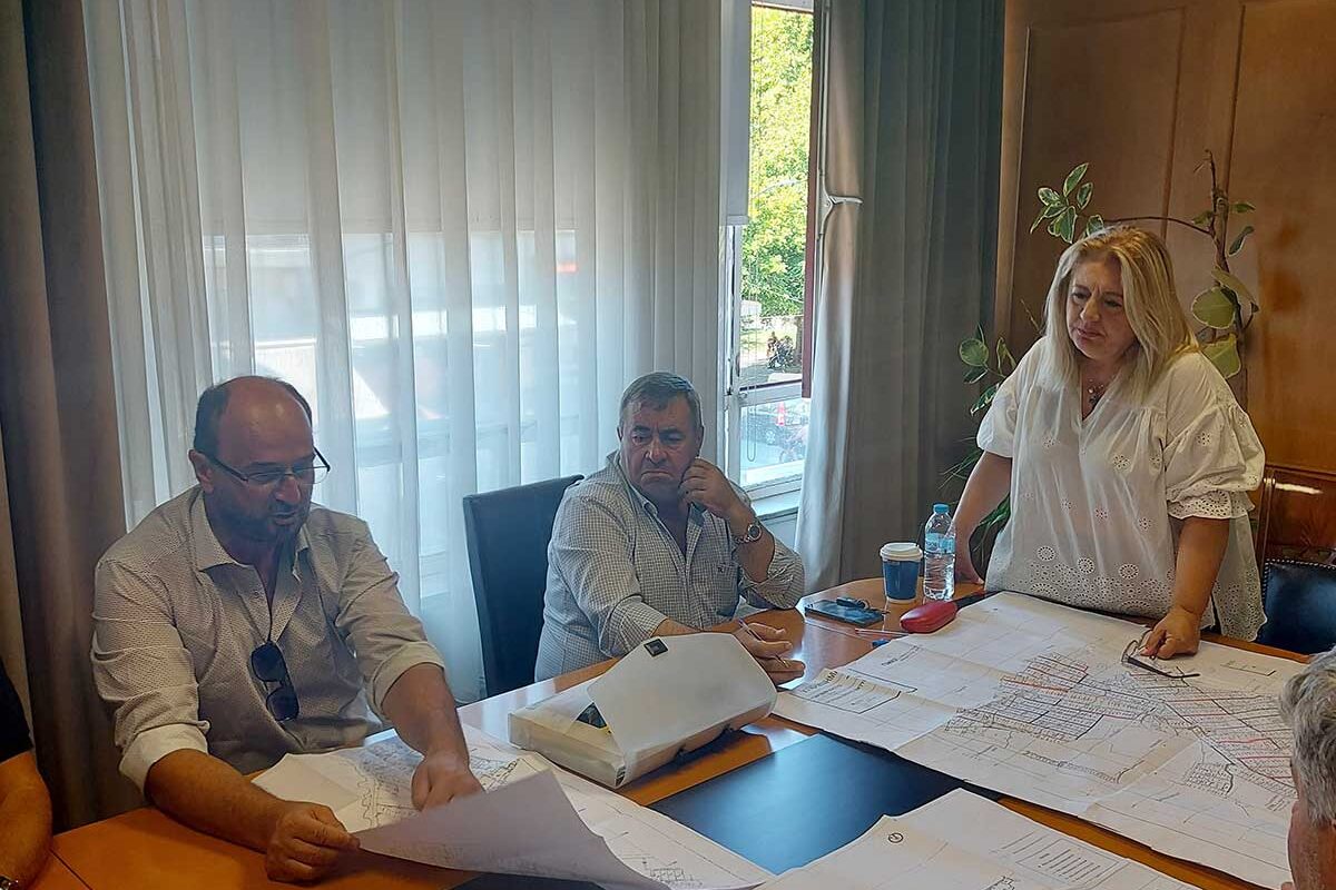 Συνάντηση της Αντιπεριφερειάρχη Τρικάλων με τον Δήμαρχο Πύλης για έργα άρδευσης