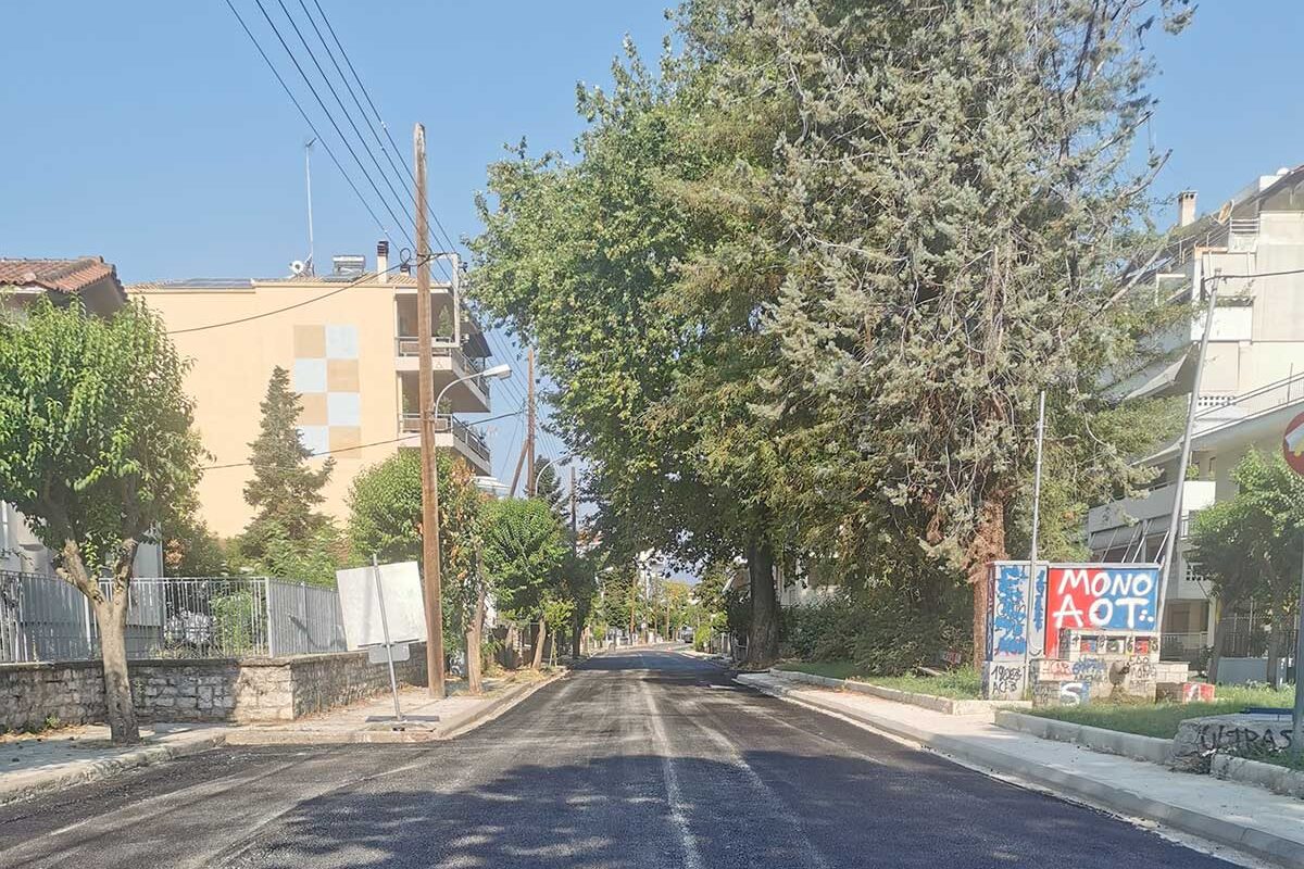 Ασφαλτος και στην οδό Μαυροκορδάτου από τον Δ. Τρικκαίων