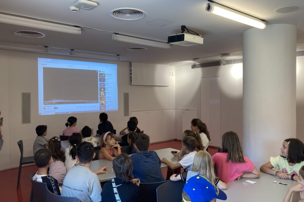 Εργαστήριο «Από τη Γη στη Σελήνη και πάλι πίσω!» για τους μικρούς φίλους της Βιβλιοθήκης