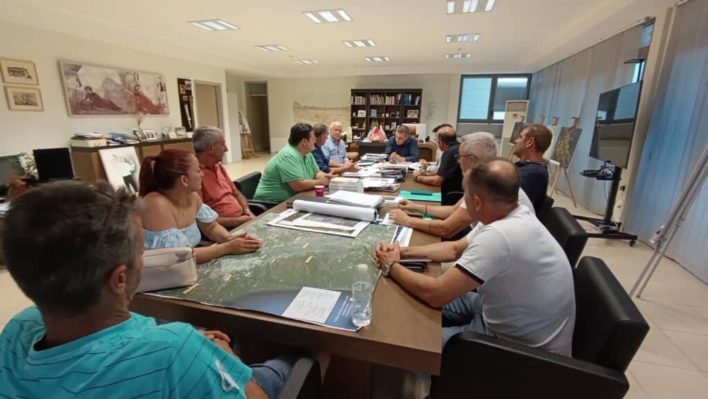 Επίσκεψη εκπροσώπων του Δ.Δ. Λουτρού Ελασσόνας στον Περιφερειάρχη Θεσσαλίας