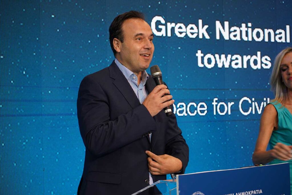 Η Ελλάδα αποκτά θερμικούς και ραντάρ (SAR) μικροδορυφόρους