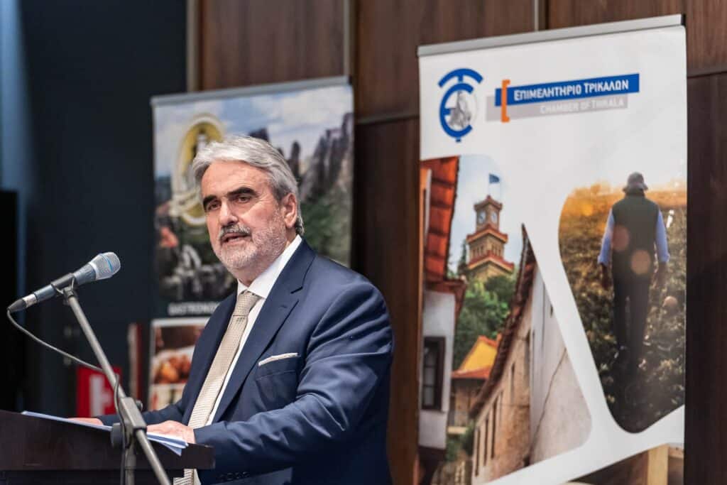 Παράταση καταβολής και αναστολή είσπραξης βεβαιωμένων στη ΔΟΥ οφειλών ζητά ο πρόεδρος του Επιμελητηρίου Τρικάλων Βασίλης Γιαγιάκος