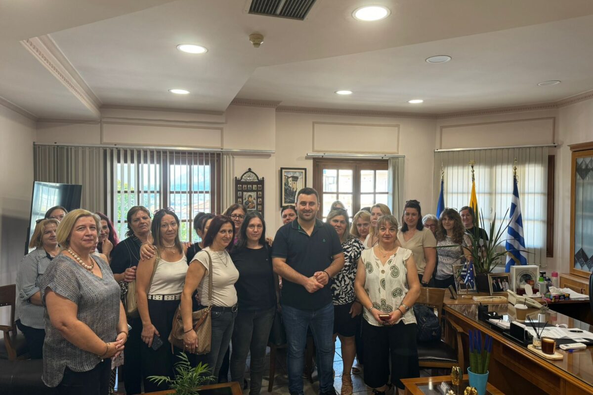 Δήμος Μετεώρων: Αναλαμβάνουν καθήκοντα οι 25 σχολικές καθαρίστριες στα σχολεία του Δήμου