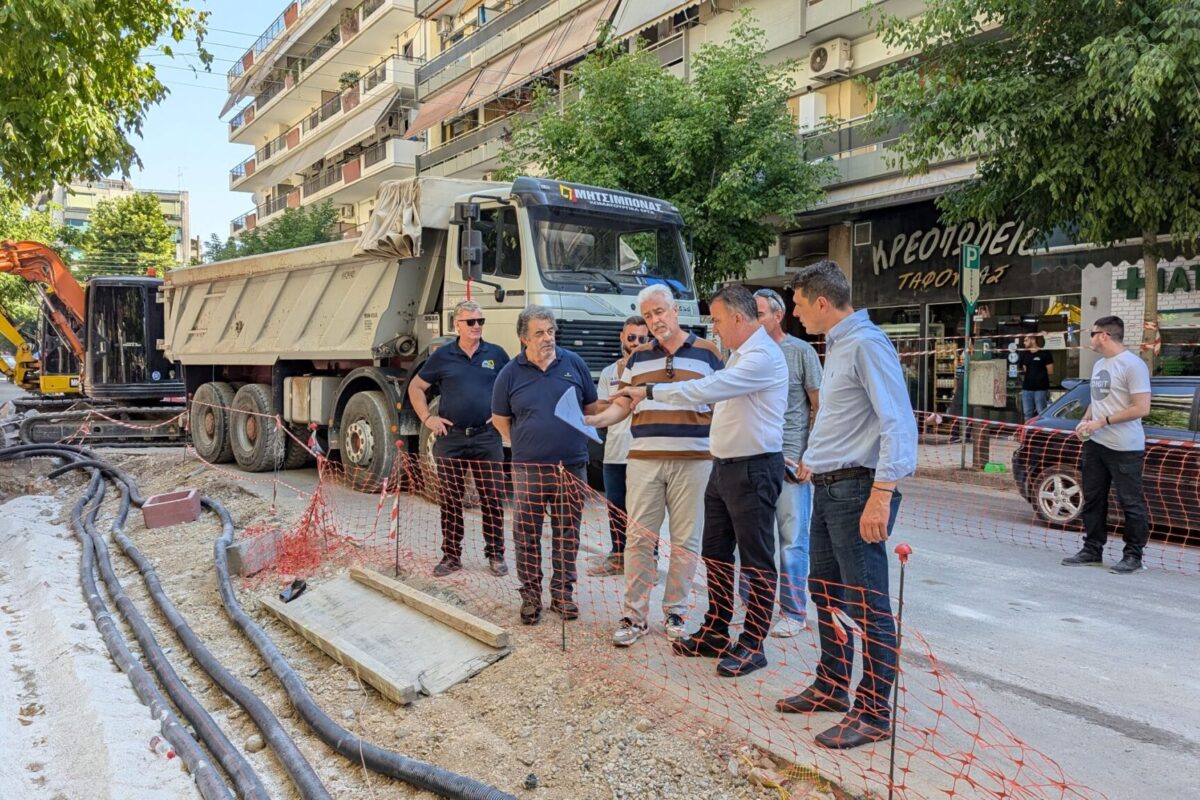 Παρεμβάσεις πρασίνου και ασφάλειας στην οδό Ανθίμου Γαζή από τον Δήμο Λαρισαίων