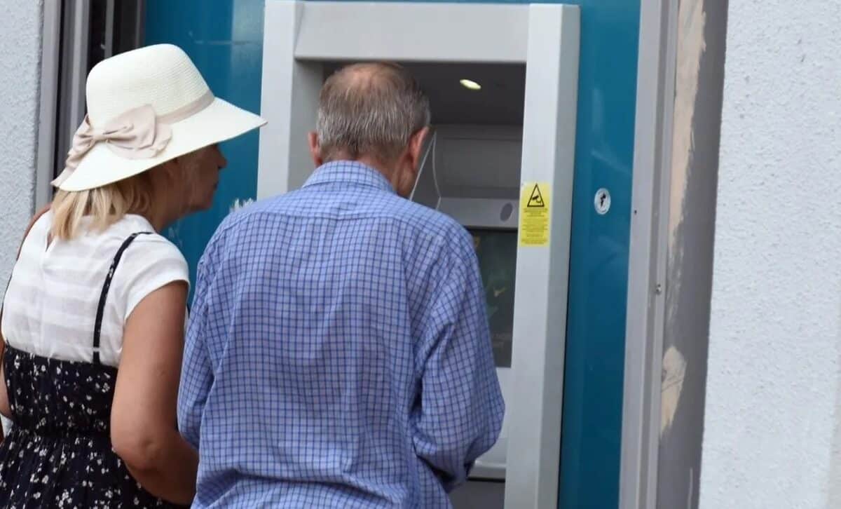 Πληρωμές e-ΕΦΚΑ και ΔΥΠΑ: 60,5 εκατ. ευρώ έως τις 13 Σεπτεμβρίου