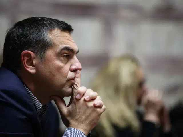 Παραιτήθηκε ο Τσίπρας – Ο πολιτικός του “ΟΧΙ που έγινε ΝΑΙ” ξαναφέρνει ανακατωσούρα