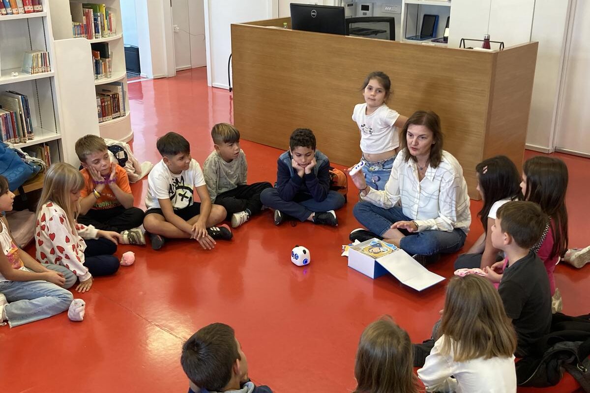Επίσκεψη του Δημοτικού Σχολείου Πηγής Τρικάλων στη Βιβλιοθήκη