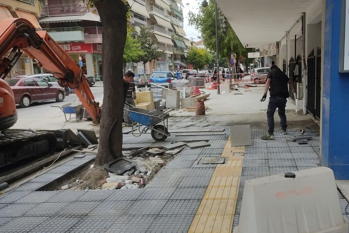 Λάρισα: Από Μουρούζη έως Ηρώων Πολυτεχνείου συνεχίζονται τα έργα στην Ανθίμου Γαζή