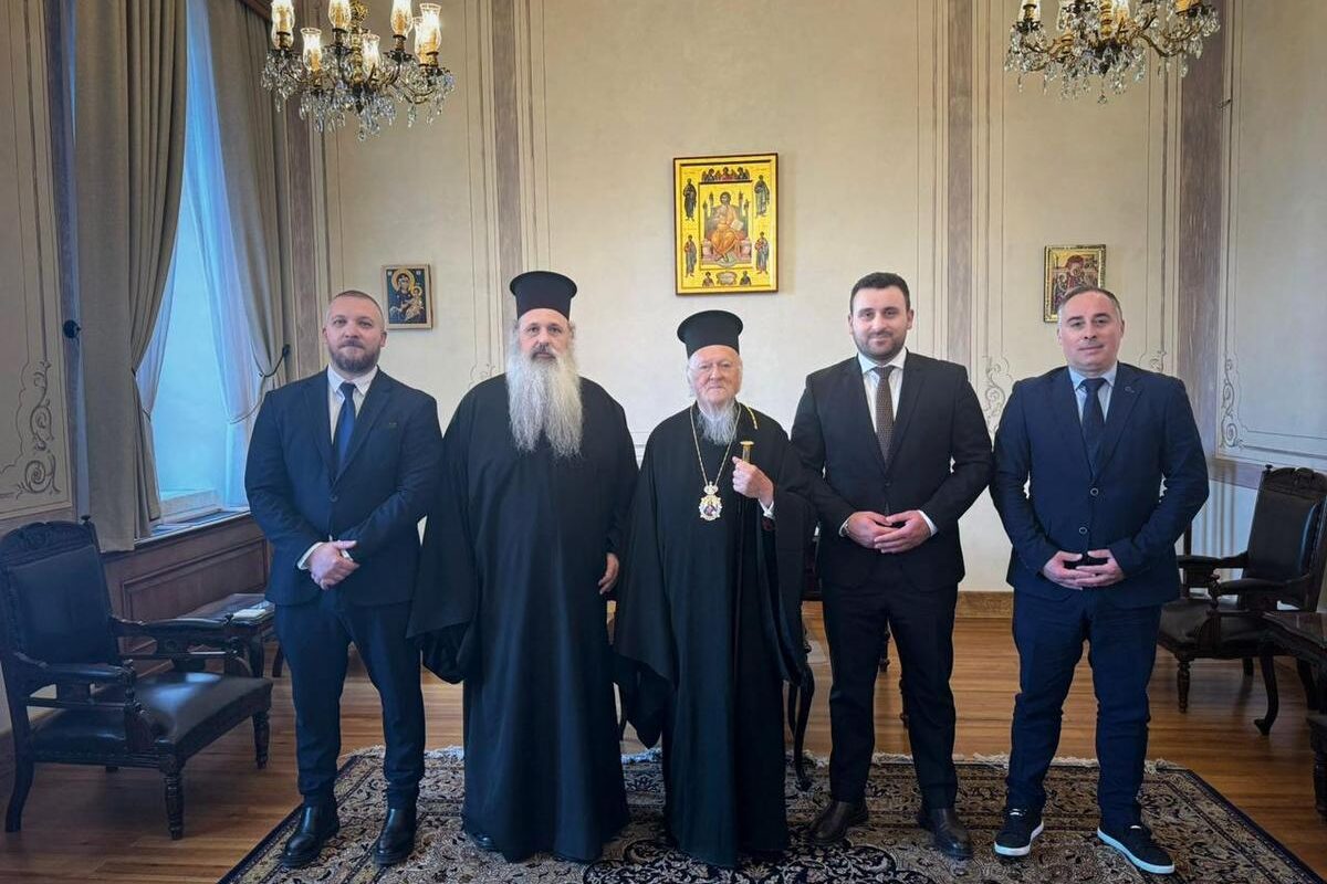 Εγκάρδια συνάντηση του Μητροπολίτη Σταγών και Μετεώρων και του Δημάρχου Μετεώρων με τον Οικουμενικό Πατριάρχη Βαρθολομαίο
