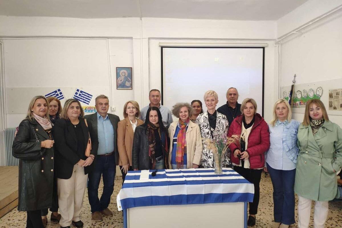 Εκδήλωση στο 9ο Γυμνάσιο Τρικάλων, αφιερωμένη στην Εθνική Επέτειο της 28ης Οκτωβρίου του 1940