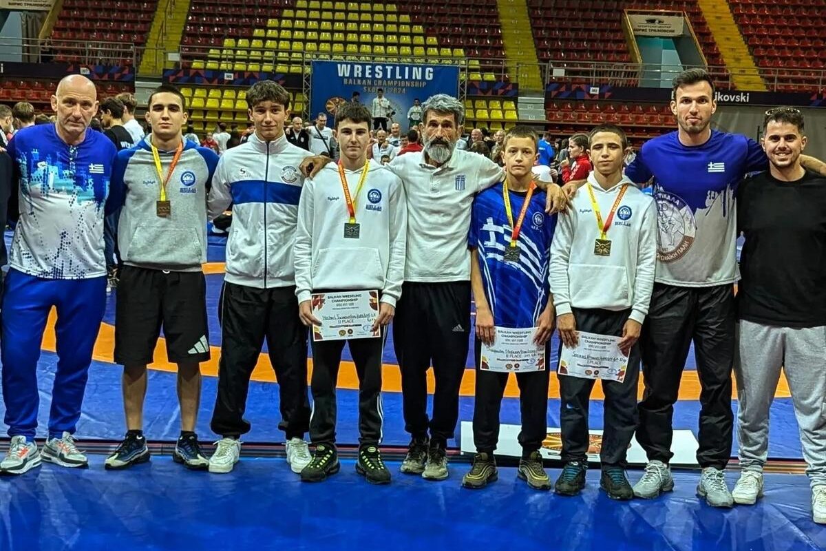 Διακρίσεις και μετάλλια για τους αθλητές του ΑΠΣ Τρίκαλα στους Βαλκανικούς αγώνες Πάλης