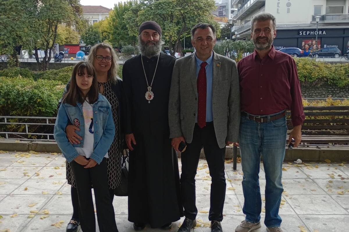 Συνάντηση του Προέδρου του Σωματείου Ιεροψαλτών Ν. Τρικάλων με τον Επίσκοπο Αγαράκ Τσάλκης