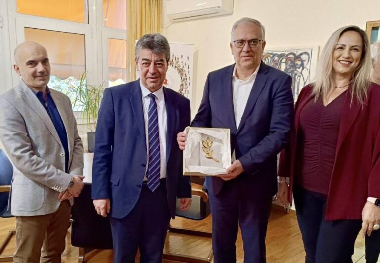 Συνάντηση του ΥΠΑΝ Τ. Θεοδωρικάκου με τον Πρύτανη Χ. Μπιλλίνη στο Πανεπιστήμιο Θεσσαλίας