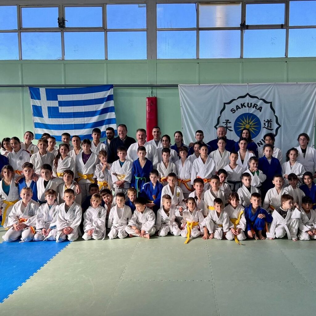ΑΣ ΤΖΟΥΝΤΟ ΤΡΙΚΑΛΩΝ. Αποχαιρέτησε το 2024 με ανοικτή προπόνηση στον Κορινό