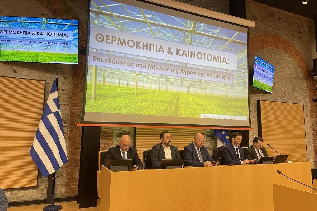 Κώστας Τσιάρας: Οι θερμοκηπιακές καλλιέργειες αποτελούν το μέλλον του πρωτογενούς τομέα