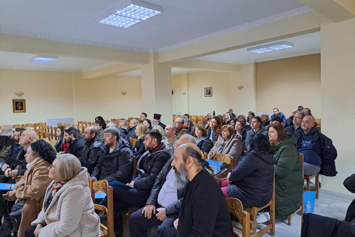 Το Σωματείο Ιεροψαλτών Τρικάλων σε σεμινάριο ψαλτικής τέχνης στη Μητρόπολη Θεσσαλιώτιδος