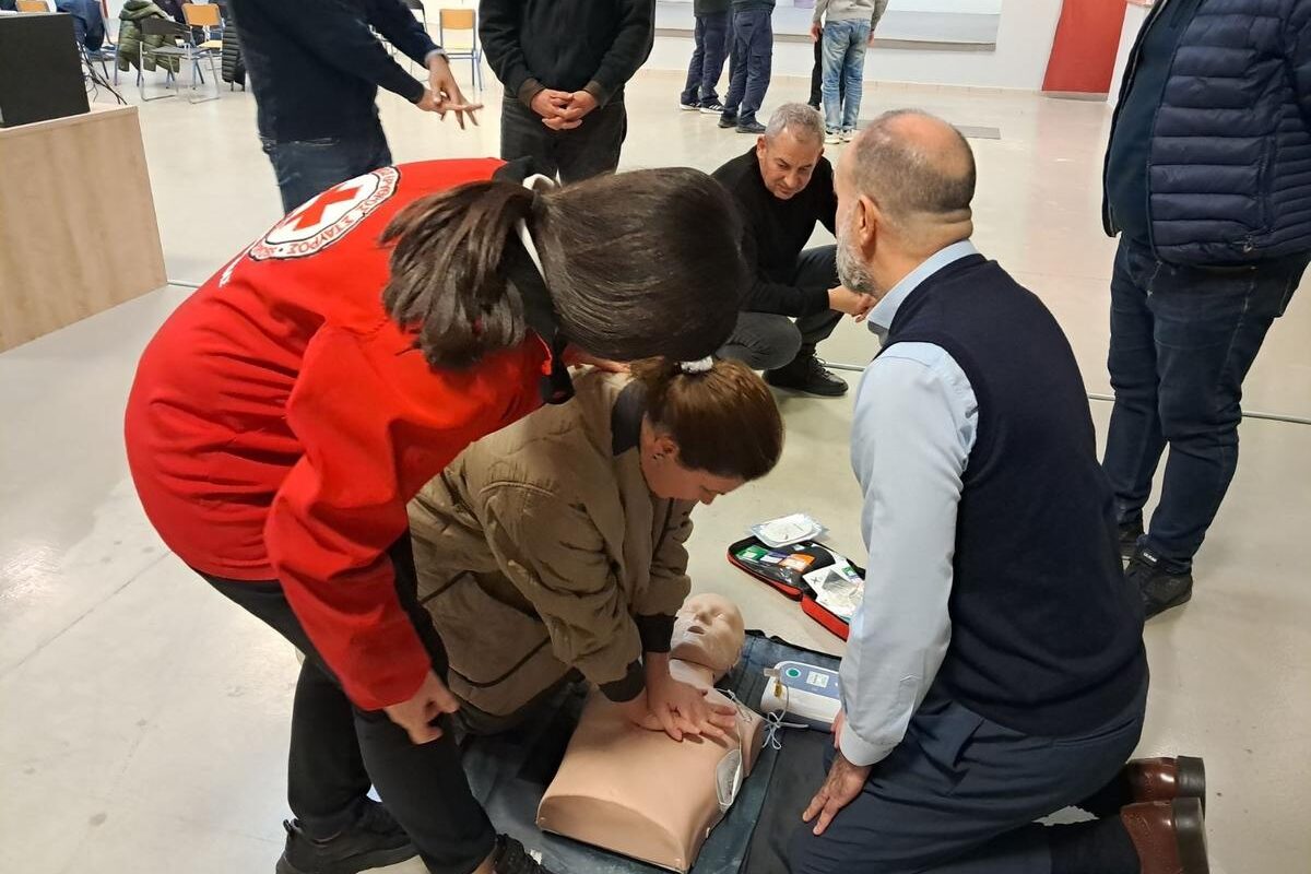 Εκπαίδευση Πρώτων Βοηθειών στο προσωπικό του Καταστήματος Κράτησης Τρικάλων από τον Ερυθρό Σταυρό