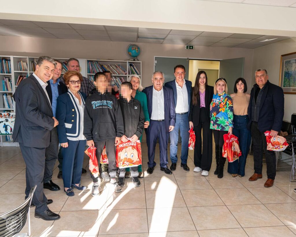 Το Ε.Ε.Α. με σεβασμό και αλληλεγγύη στην κοινωνία: Δώρα σε 5 ιδρύματα και δομές