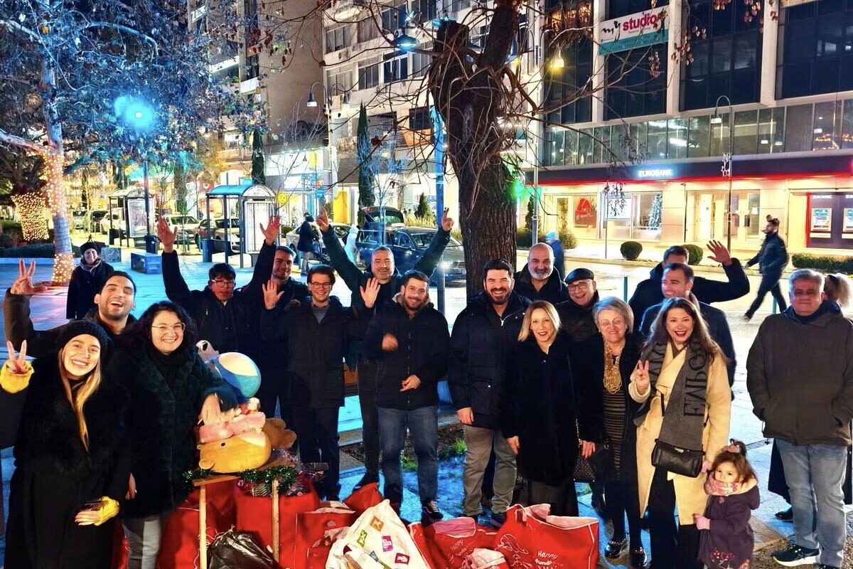 Το Κίνημα Δημοκρατίας Π.Ε. Λάρισας Στήριξε τη Δράση «Χάρισε Παιχνίδια και Φάρμακα»