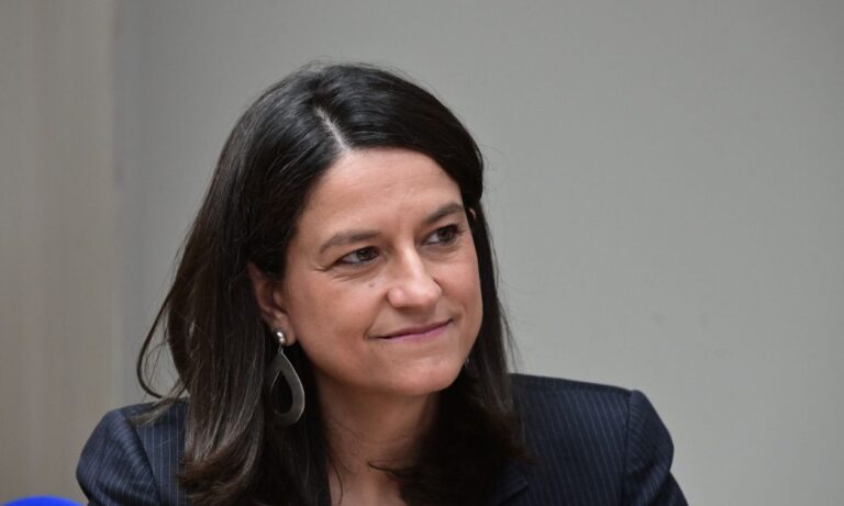 Νίκη Κεραμέως: Έρχεται πρόγραμμα-ανάσα για άνεργες μητέρες