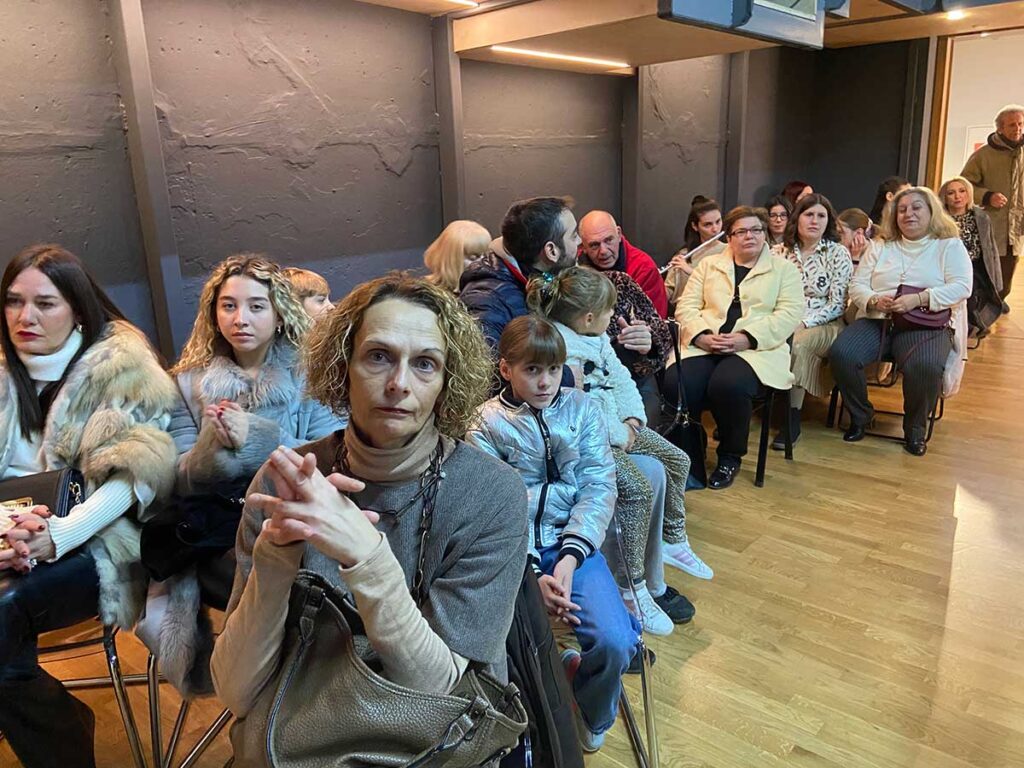 Ρεκόρ επιτυχιών στις βραβεύσεις επιτυχόντων μαθητών-τριών από τον Σύλλογο Δημοτικών Υπαλλήλων Τρικάλων (φωτο)