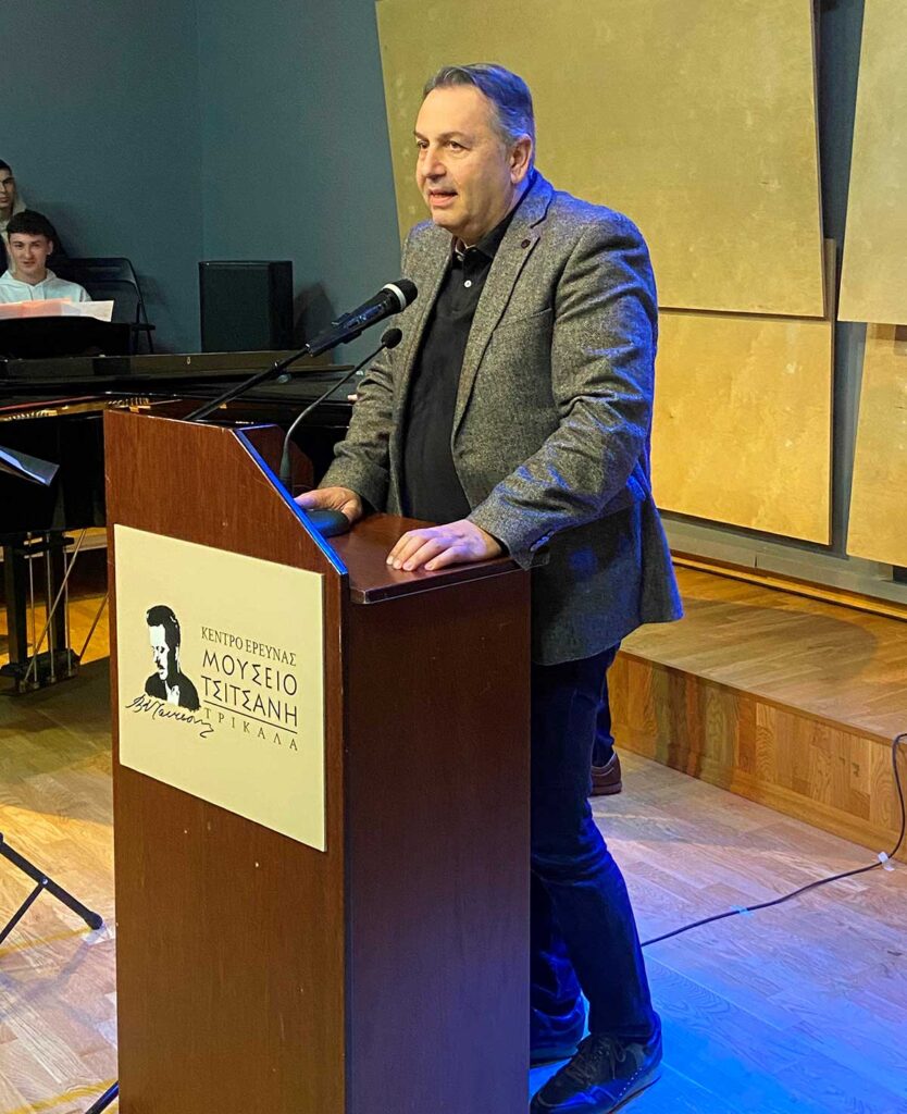 Ρεκόρ επιτυχιών στις βραβεύσεις επιτυχόντων μαθητών-τριών από τον Σύλλογο Δημοτικών Υπαλλήλων Τρικάλων (φωτο)