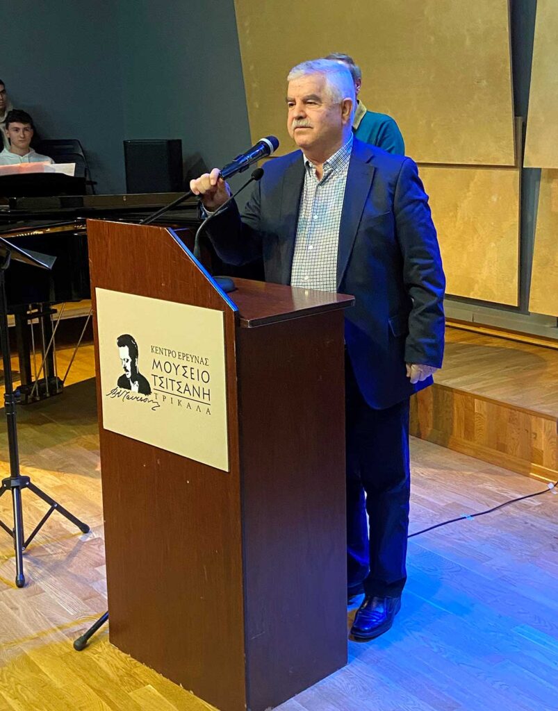 Ρεκόρ επιτυχιών στις βραβεύσεις επιτυχόντων μαθητών-τριών από τον Σύλλογο Δημοτικών Υπαλλήλων Τρικάλων (φωτο)